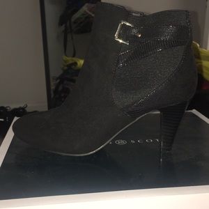 Ankle boots